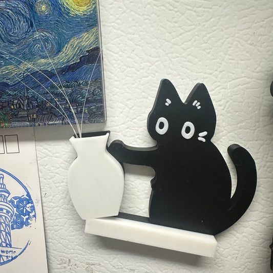 Little 6 cat Whisker Keeper - A Tiny Vase for Precious Things